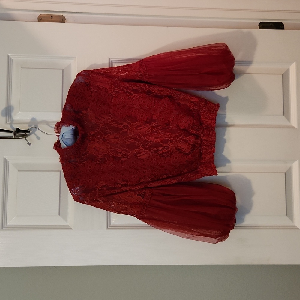 Love University lace top